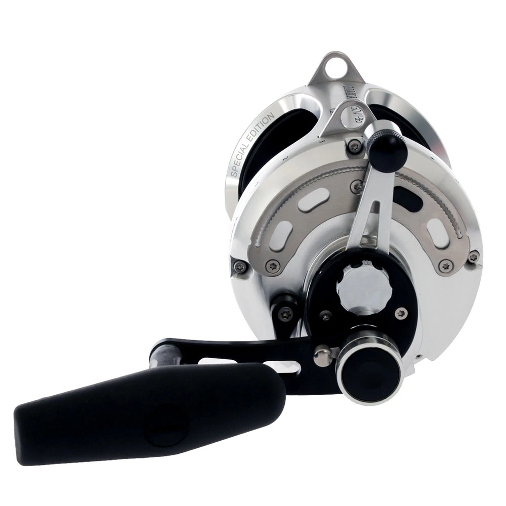 Okuma Makaira Silver 50W 2-Speed Game Reel - Image 3