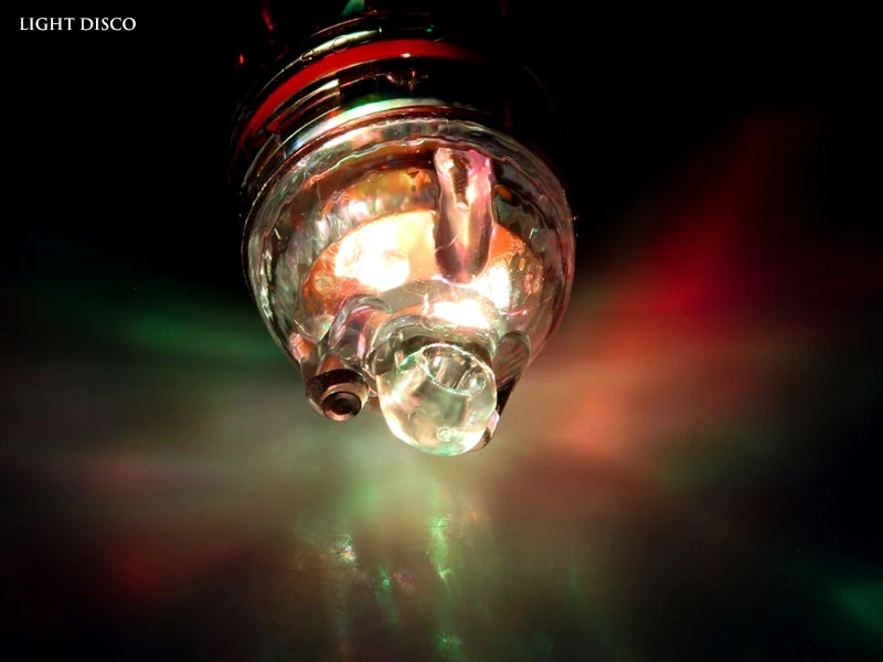 ManTackle Underwater LED Fishing Light - Image 3