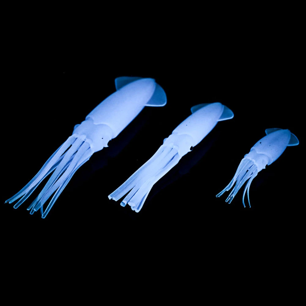 ManTackle Lumo Squid Blue Glow 8cm