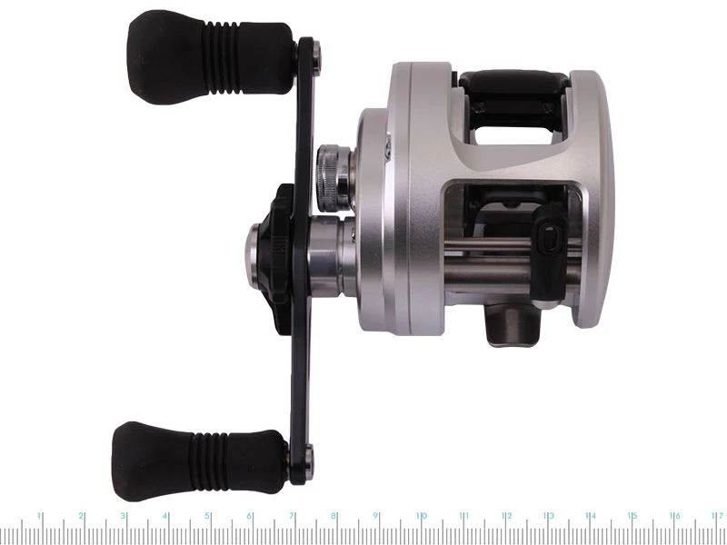Shimano Calcutta 300 D Baitcasting Reel - Image 4